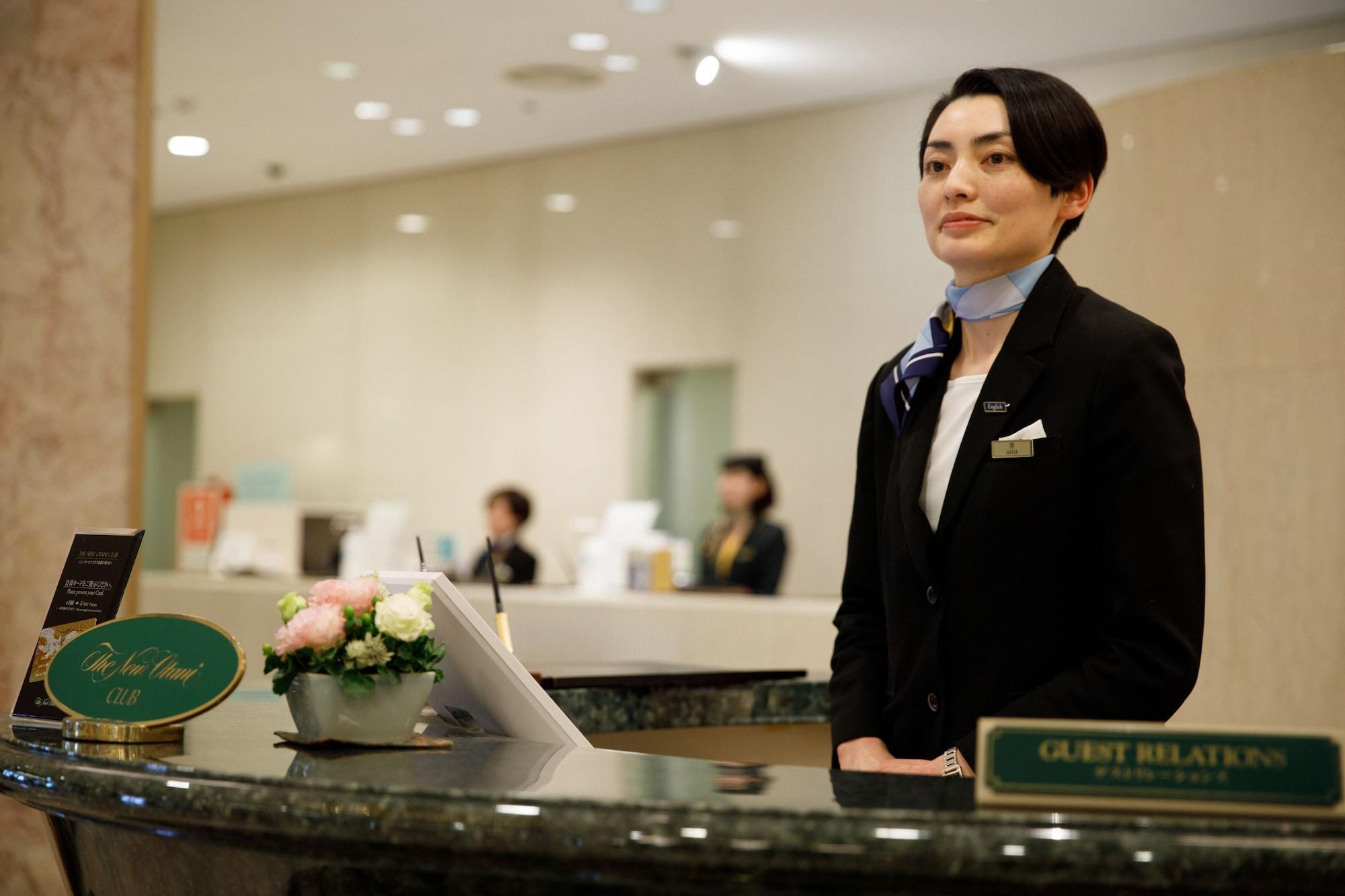 Hotel New Otani Hakata Fukuoka  Buitenkant foto A hotel concierge in Seoul, South Korea